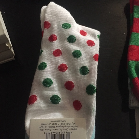 Holiday Socks - Picture 2 of 4